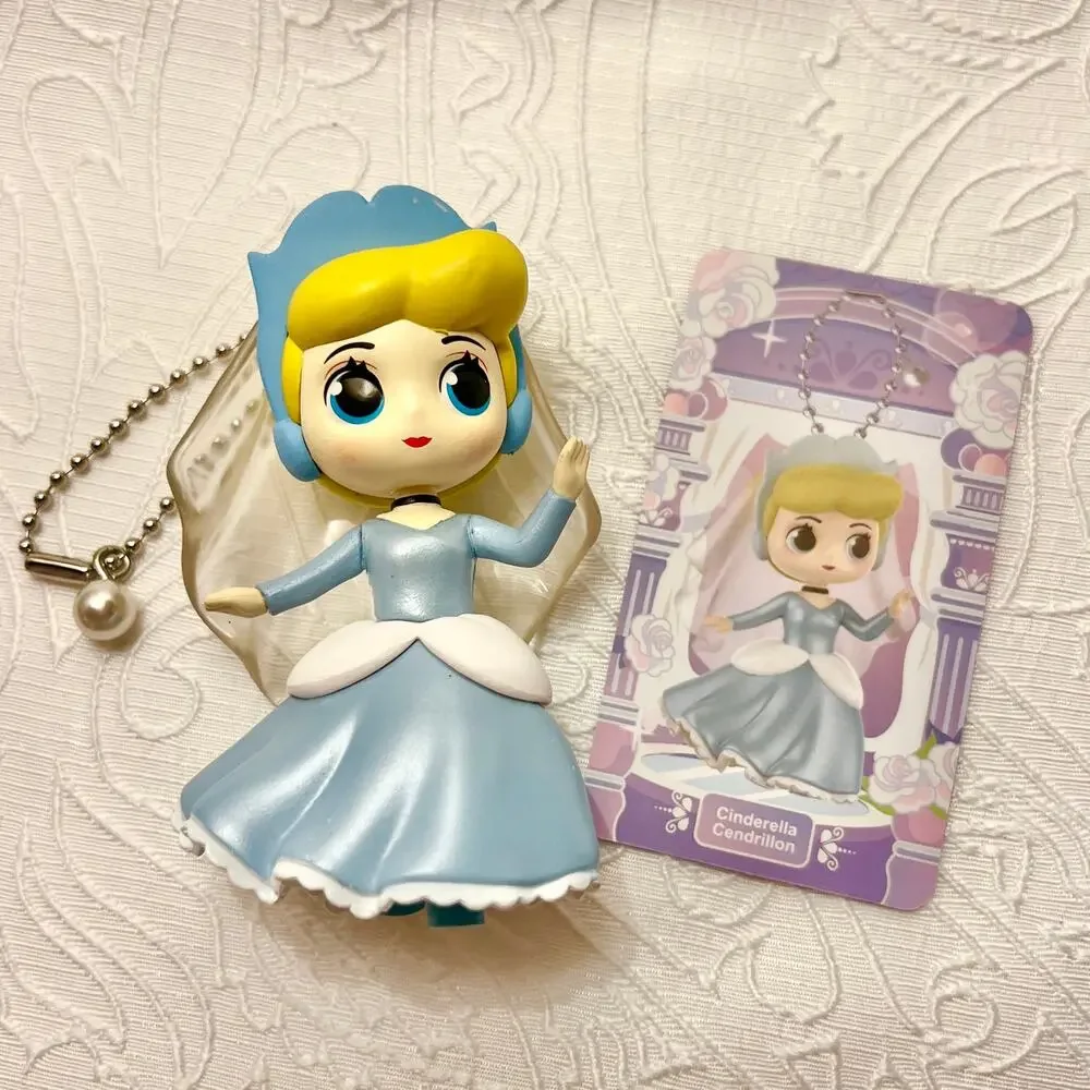 Disney Princess Bag Charm Blind Box Cinderella Miniso Keychain - Picture 1 of 3